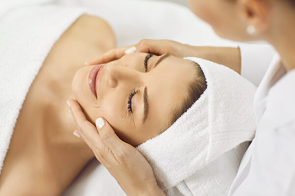 Give Mom the Gift of Pampering this Mother's Day